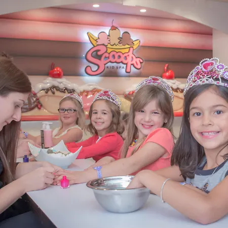 Great Wolf Lodge Waterpark Resort Niagara Falls - Rooms Review