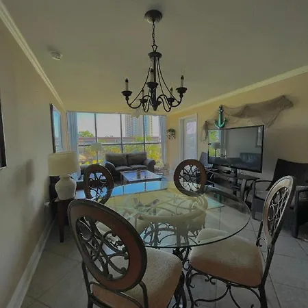 Biloxi Beach Condo-2