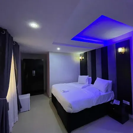 Alluring View Hotel - Allen Avenue-2