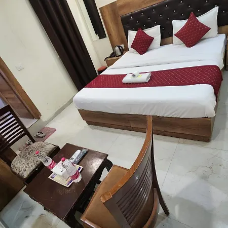 Hotel Ivy Plaza Luxury-2