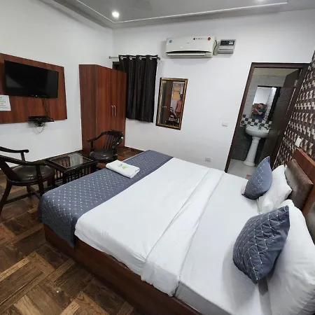Hotel Aerotech Suite-2