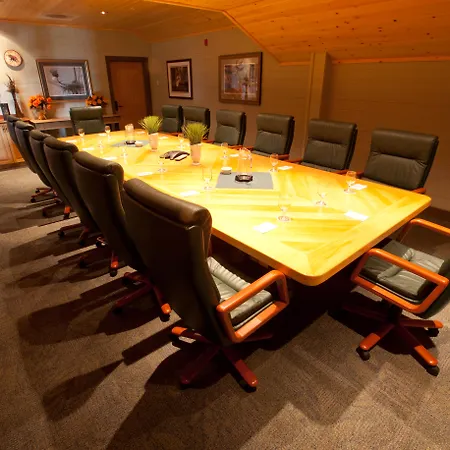 Great Wolf Lodge Waterpark Resort Niagara Falls - Rooms Review