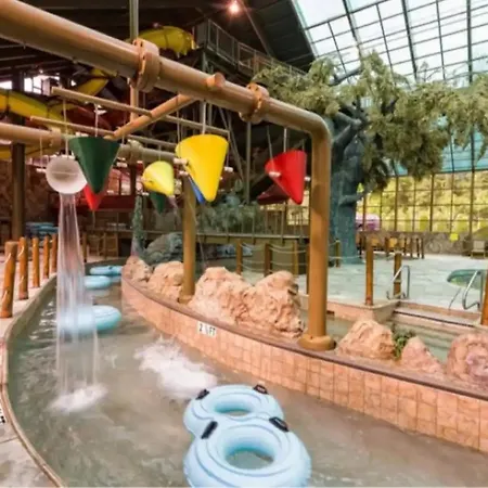 Westgate Smoky Mountain Resort & Water Park-2