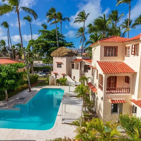Piazzetta Aparthotel Steps From Bavaro Beach With Pool Access-3