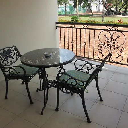 Casa Bianca Guest Lodge-2
