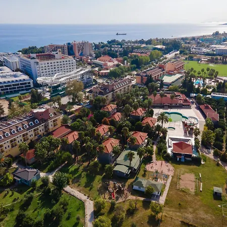Mir'Amor Garden Resort Hotel-3