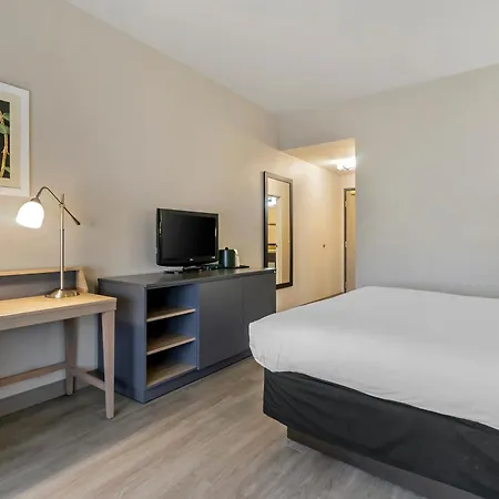 Country Inn & Suites By Radisson, Tampa Airport North, Fl-3