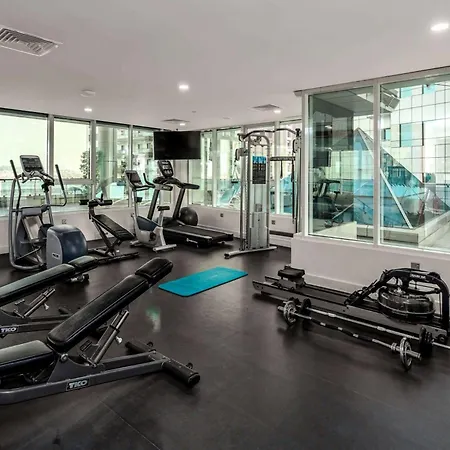 Ramada By Wyndham Dubai Barsha Heights-2