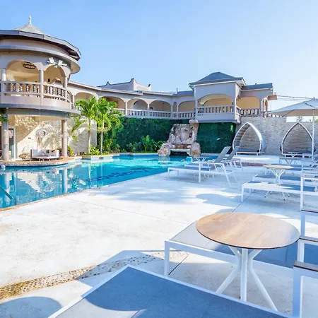 Travellers Beach Resort-2