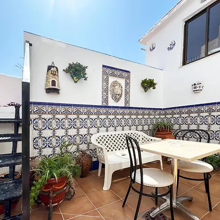 Micaela Charming Hostal-3