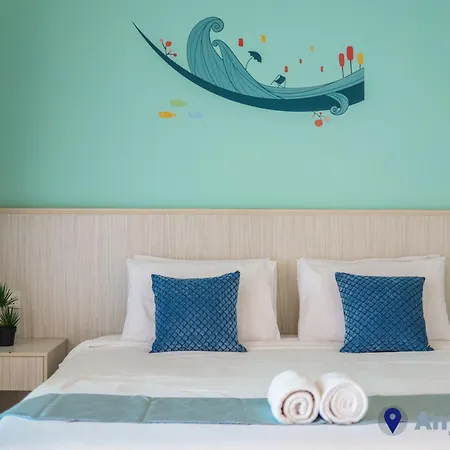 Anylodge Waterfront Marina Island Pangkor-Lumut-3