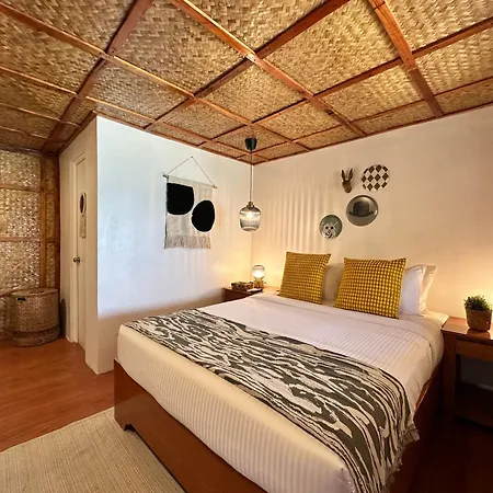 Beach Huts El Nido-3