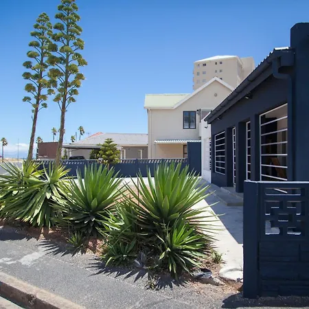 Loddey'S Guesthouse By Beach Collection Winelands-2