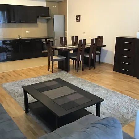 Platinum Towers Hotel Apartments-3