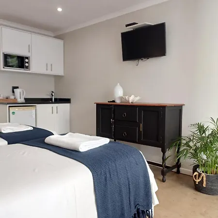 Loddey'S Guesthouse By Beach Collection Winelands-3