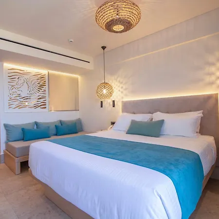 Pegasos Deluxe Beach Hotel-3