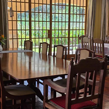 Spurwing Guest House-3
