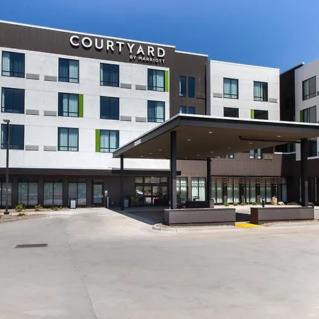 Courtyard By Marriott Rapid City-2