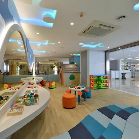 Centre Point Plus Hotel Silom-3