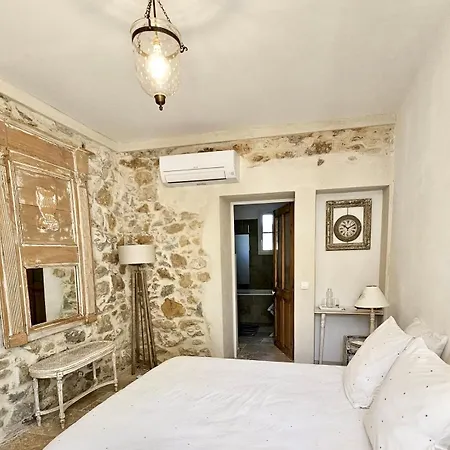 Bastide de Fontvieille-3