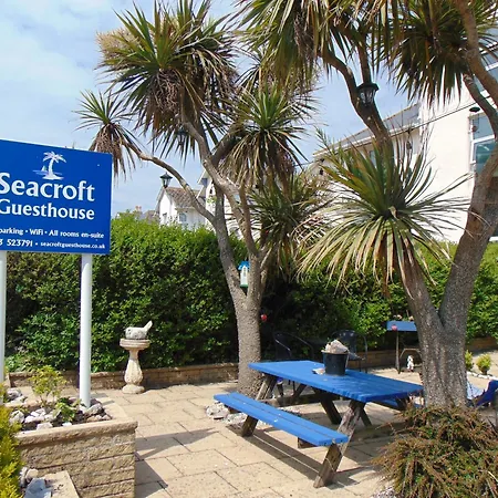 Seacroft Guest House-2