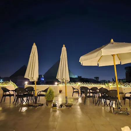 Yoya Hur Pyramids Inn-2