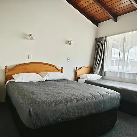 Accommodation Te Puna-2