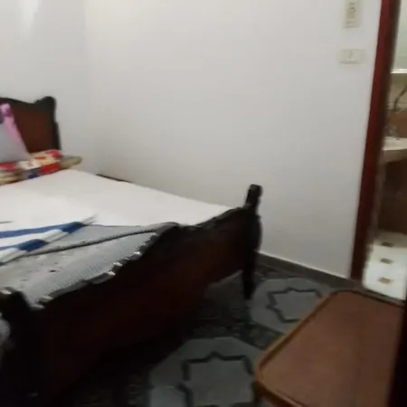 Peace&Freedom Guesthouse&Restaurant-2