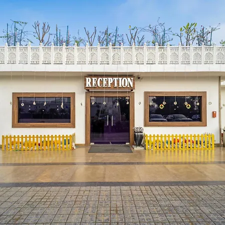 Aapno Ghar Resort & Amusement Park-3