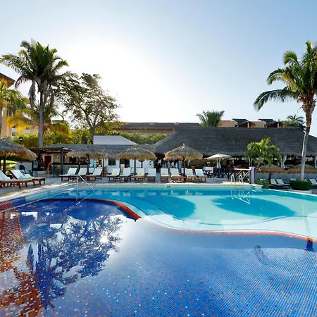 Family Selection At Grand Palladium Vallarta Resort & Spa-3