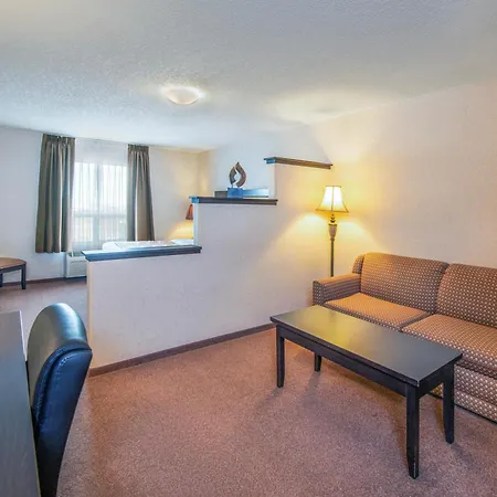 Quality Inn & Suites-2