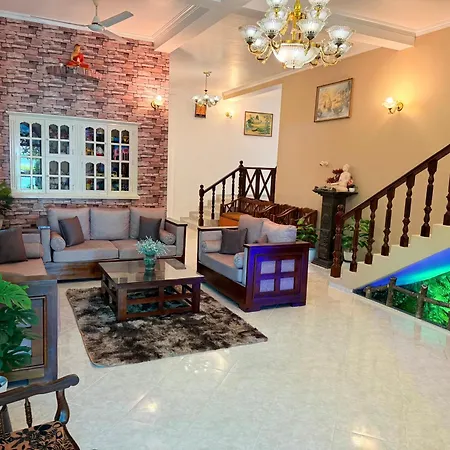 Avon Villa-2