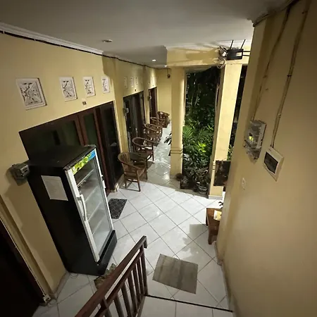 Sari Buana Bed & Breakfast-2