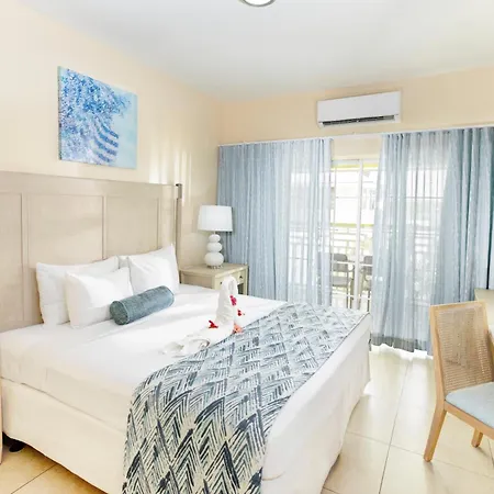 Bay Gardens Hotel-3