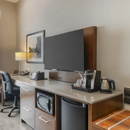Best Western Plus East Side-2