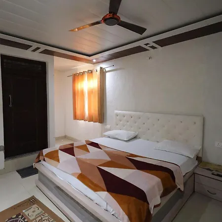 Hotel Nk Guesthouse-2