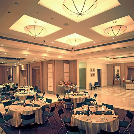 Radisson Noida-3
