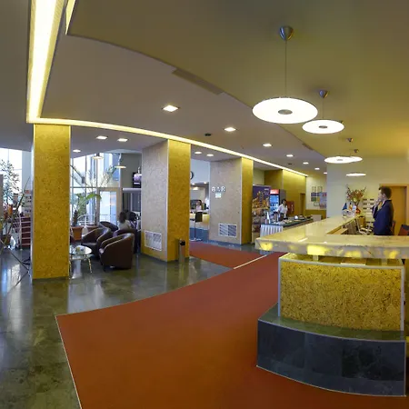 Hotel Ambient-2