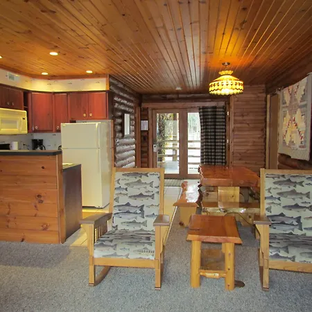Cedar Lodge-2