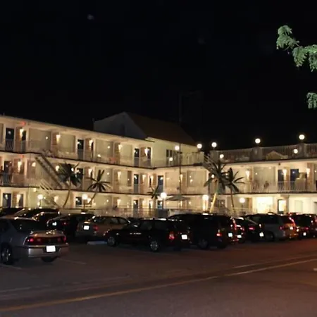 Quarterdeck Motel-3