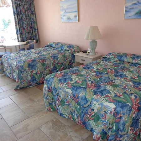 Quarterdeck Motel-2