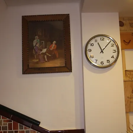 Beatriz Charming Hostal-3