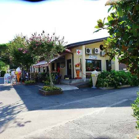 Hotel Bella Italia-3
