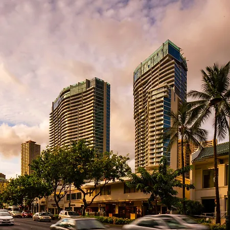 The Ritz-Carlton Residences, Waikiki Beach Hotel-2