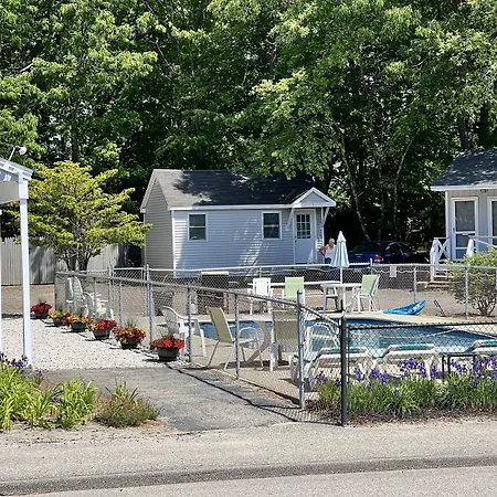 Marvin Gardens Motel Old Orchard Beach-3