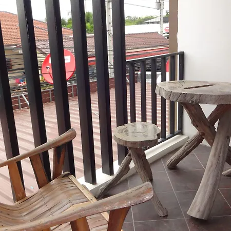 Lovely Guesthouse 94-2