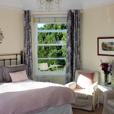 Trafalgar House-3