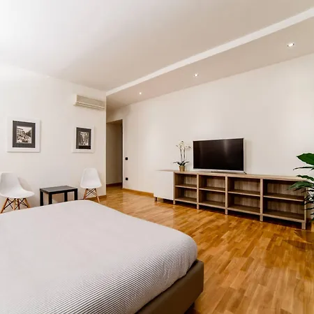 Riviera Luxury Suites-2