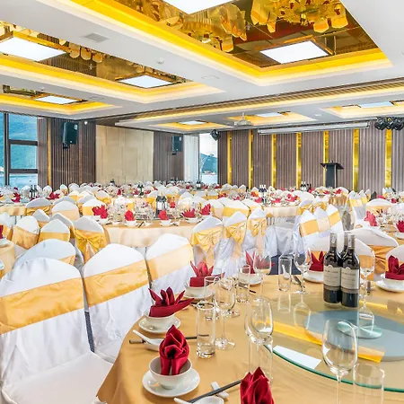 Gold Plaza Hotel - Located Just 100M From The Walking Street-2