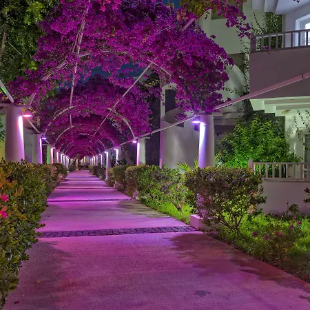 Bendis Beach Hotel-2